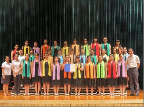 https://1000progdb.fmac.org.mo/sponsorship/O Coro da Escola Secundária Kao Yip ganhou o Prémio de Ouro no 8.º Concurso Mundial de Coro.