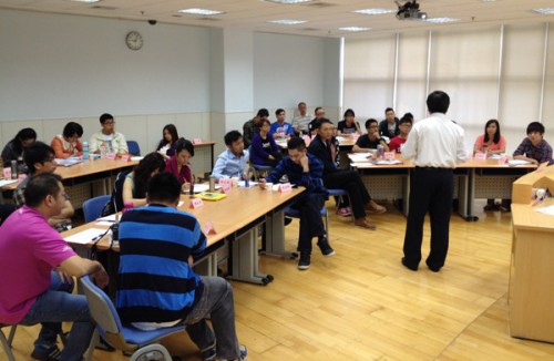 Os formandos tiveram aulas intensivas durante uma semana.