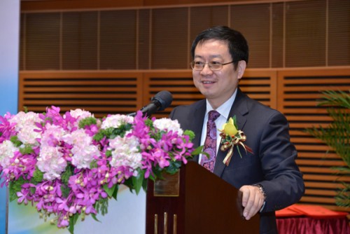 O Sr. Gao Xiang, Editor Principal da Social Science in China Press, proferiu um discurso na Cerimónia de Atribuição de Prémios.