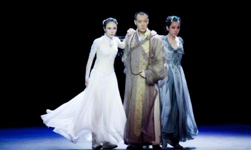 Os organizadores da Sessão Interactiva sobre a peça de teatro “A Cobra Verde” convidam o público para analisar a visão actual do amor entre os homens e as mulheres modernos