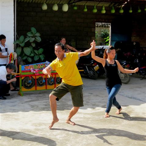 Património Cultural Intangível da China – Dança Tradicional de Pavão da Minoria Dai, Yunnan, integrada na lista dos patrimónios culturais intangíveis da China