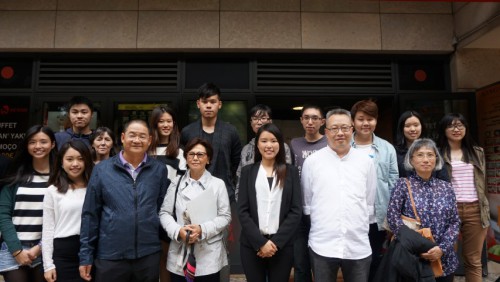 Representantes da Fundação Macau e dos alunos de Macau em Portugal