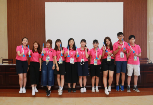 A Acção “Campismo de Verão dos Estudantes do Ensino Secundário de Macau em Wenchang para Popularização Científica de Conhecimentos Aeronáuticos, 2017” decorreu de forma satisfatória