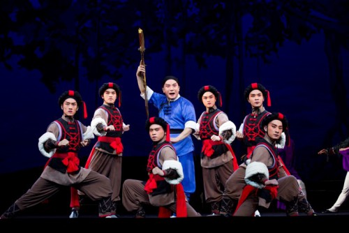 Acabou com sucesso a digressão do espectáculo da Ópera de Pequim intitulado “A Alma do Mar de Espelho”, baseado na História de Macau, que contou com o apoio financeiro do Fundo Nacional de Arte e será novamente transmitido no Canal CCTV