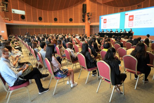 Sessões realizadas pela FM para apresentação dos programas especiais de concessão de apoio financeiro