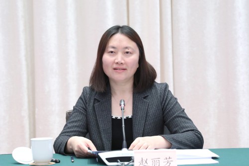 2.全國政協港澳台僑委員會辦公室趙麗芳副主任發言