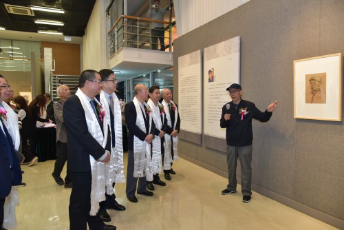 5. 韓書力向嘉賓介紹作品