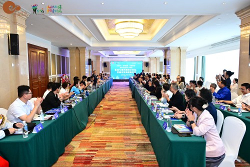 2025年“藝海流金·多彩貴州”內地與港澳文化和旅遊界交流活動圓滿舉行